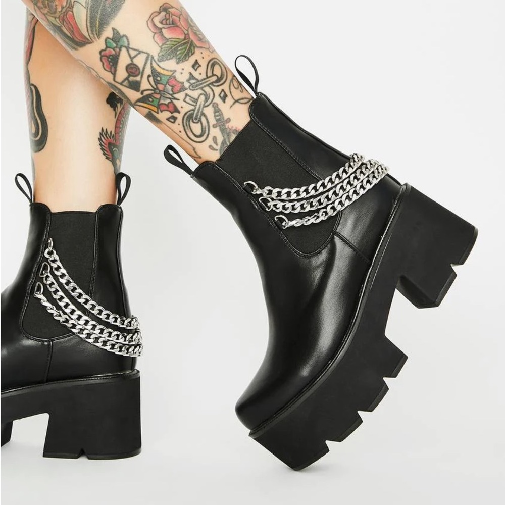 Lamoda Blackout Platform Boot